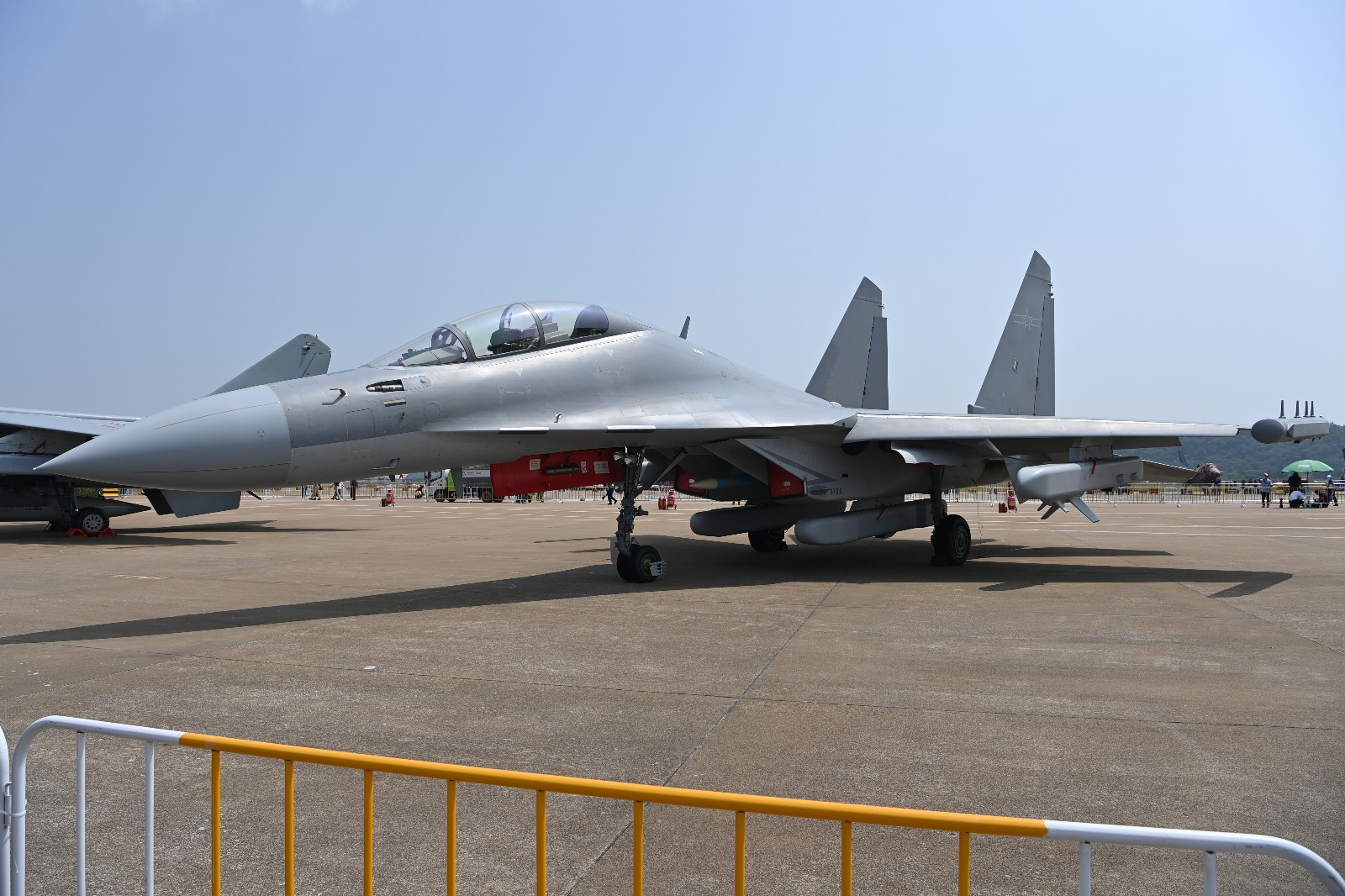 J-16D.jpg